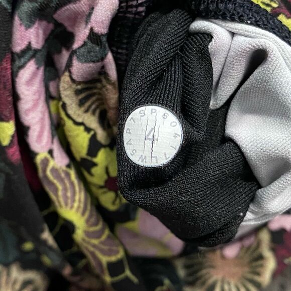 Lululemon Wunder Under Hi-Rise Tight 28" Fluorolace Multi Leggings 4 - Picture 9 of 10